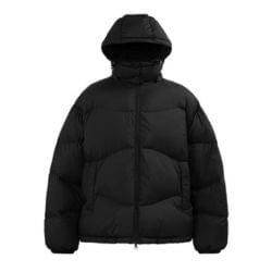 Lightweight Packable Down Jacket with Hood – Stylish & Warm Outerwear Essential