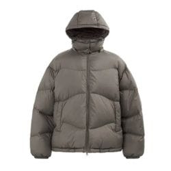 Lightweight Packable Down Jacket with Hood – Stylish & Warm Outerwear Essential