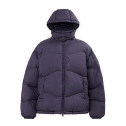 Lightweight Packable Down Jacket with Hood – Stylish & Warm Outerwear Essential