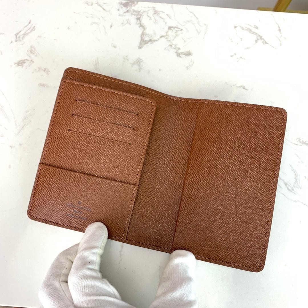 HypedEffects Brown louis vuitton Monogram Passport Holder