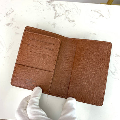 HypedEffects Brown louis vuitton Monogram Passport Holder