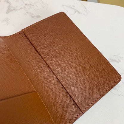 HypedEffects Brown louis vuitton Monogram Passport Holder