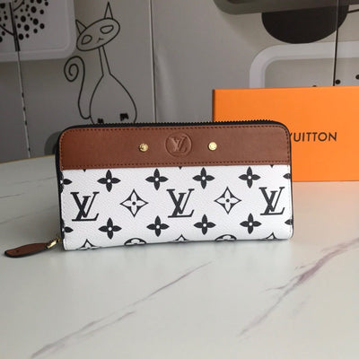 HypedEffects Chocolate Louis Vuitton Leather Zipper Wallet