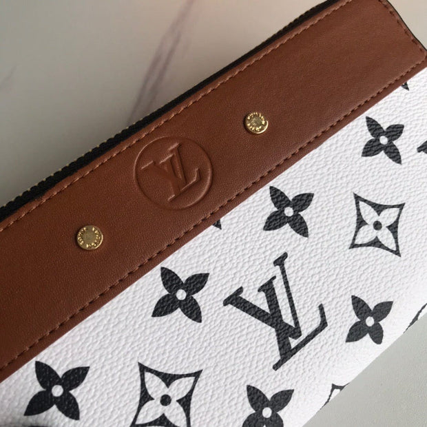 HypedEffects Chocolate Louis Vuitton Leather Zipper Wallet