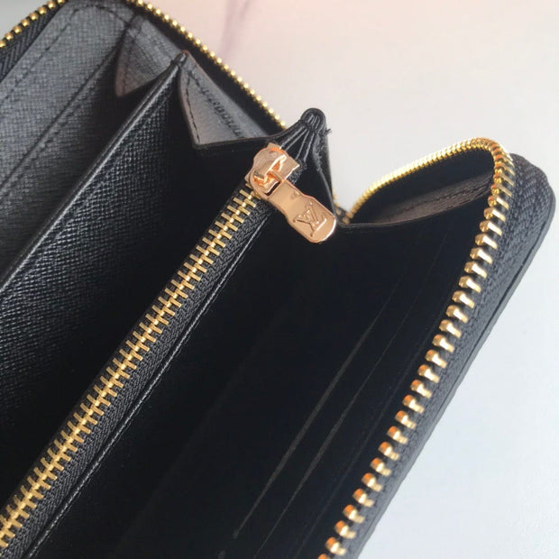 HypedEffects Chocolate Louis Vuitton Leather Zipper Wallet