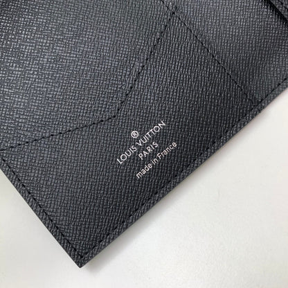 HypedEffects Colorful louis vuitton Passport Holder