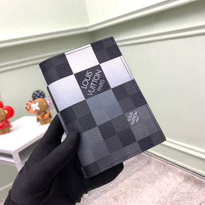 HypedEffects Colorful louis vuitton Passport Holder