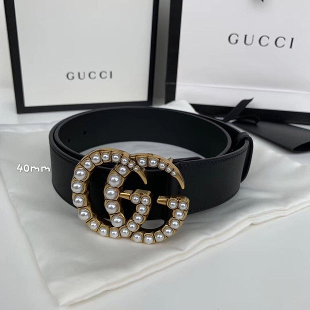 HypedEffects Elegant Black Gucci Leather Belt - Embellished Louis Vuitton Buckle