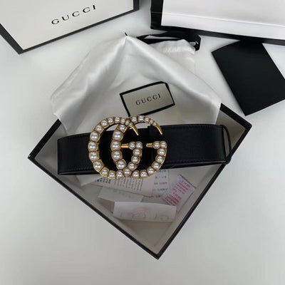 HypedEffects Elegant Black Gucci Leather Belt - Embellished Louis Vuitton Buckle
