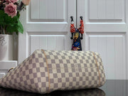 HypedEffects Elegant Louis Vuitton Damier and Monogram Canvas Tote Bags