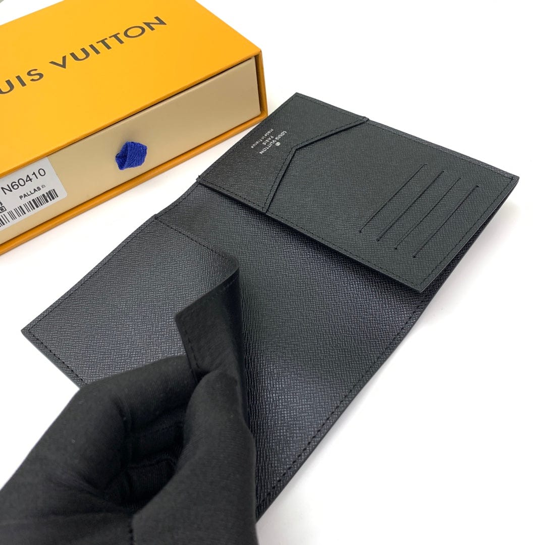 HypedEffects Engraved Black louis vuitton Passport Holder