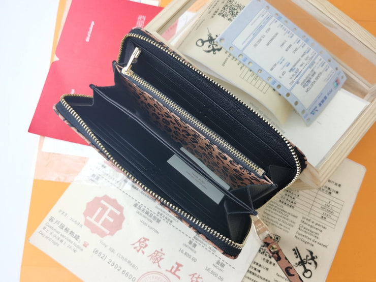 HypedEffects Engraved Louis Vuitton Leather Wallet