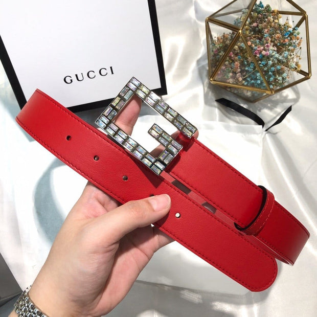 HypedEffects Gucci Scarlet Leather Belt - Glamorous Buckle