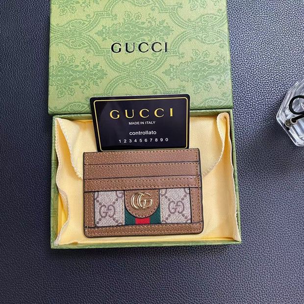 HypedEffects Gucci Signature Leather Card Holder Wallet