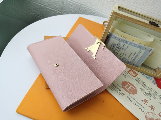 HypedEffects Leather Louis Vuitton Magnolia Wallet