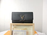HypedEffects Leather Louis Vuitton Magnolia Wallet