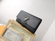 HypedEffects Leather Louis Vuitton Magnolia Wallet