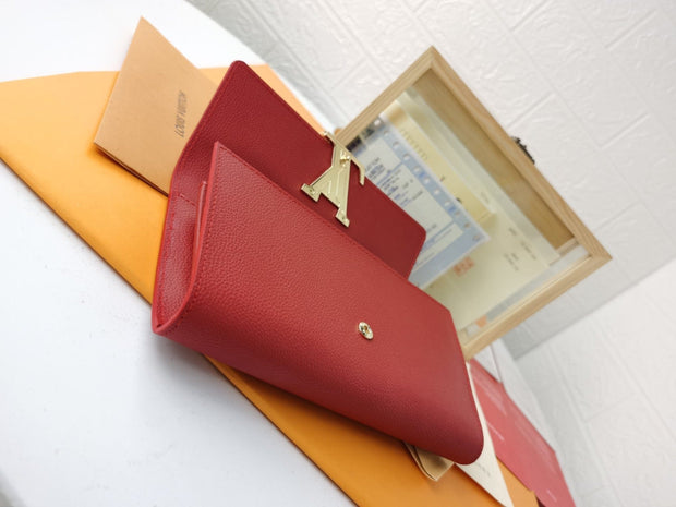 HypedEffects Leather Louis Vuitton Magnolia Wallet