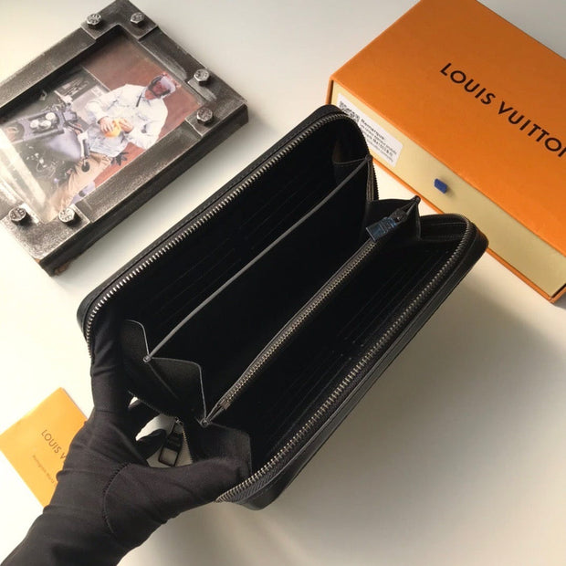 HypedEffects Leather Louis Vuitton Monogram Wallet