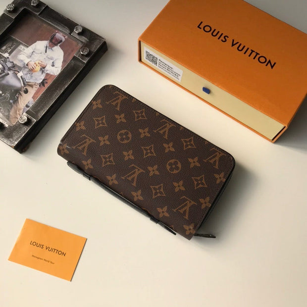HypedEffects Leather Louis Vuitton Monogram Wallet
