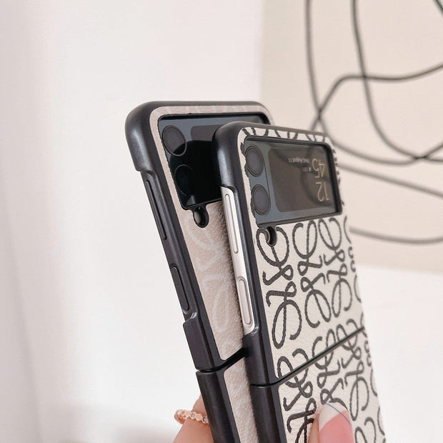 HypedEffects LOEWE Z Flip/Z Fold Phone Case | Superior