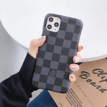 HypedEffects louis vuitton And gucci iPhone 17 Cases - More Designs