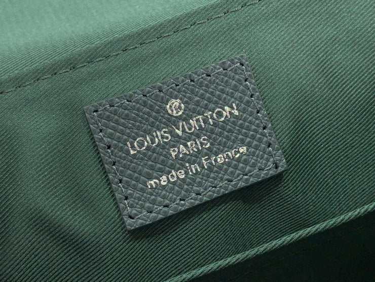 HypedEffects Louis Vuitton Gray Monogram Messenger Bag