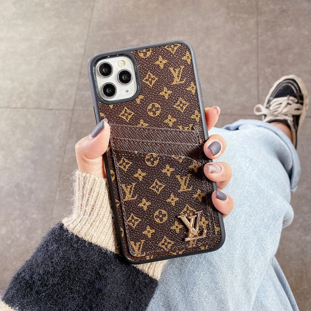 HypedEffects Louis Vuitton & Gucci iPhone Case Collection - Famous Patterns with Integrated Wallet