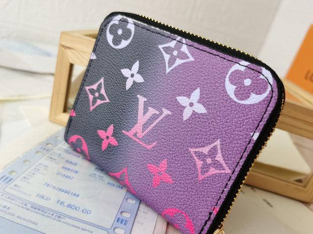 HypedEffects Louis Vuitton Leather Wallet With Zipper