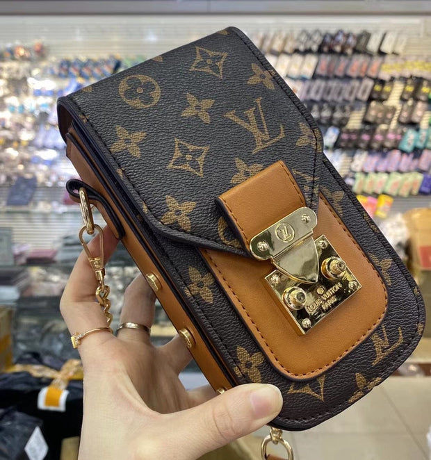 HypedEffects Louis Vuitton Louis Vuitton Phone Pouch Bags For Mobile Phones 6.7 Inch