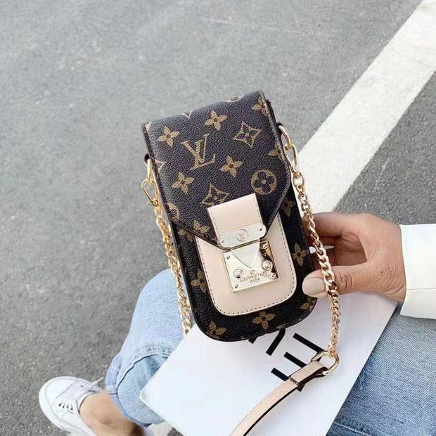HypedEffects Louis Vuitton Louis Vuitton Phone Pouch Bags For Mobile Phones 6.7 Inch