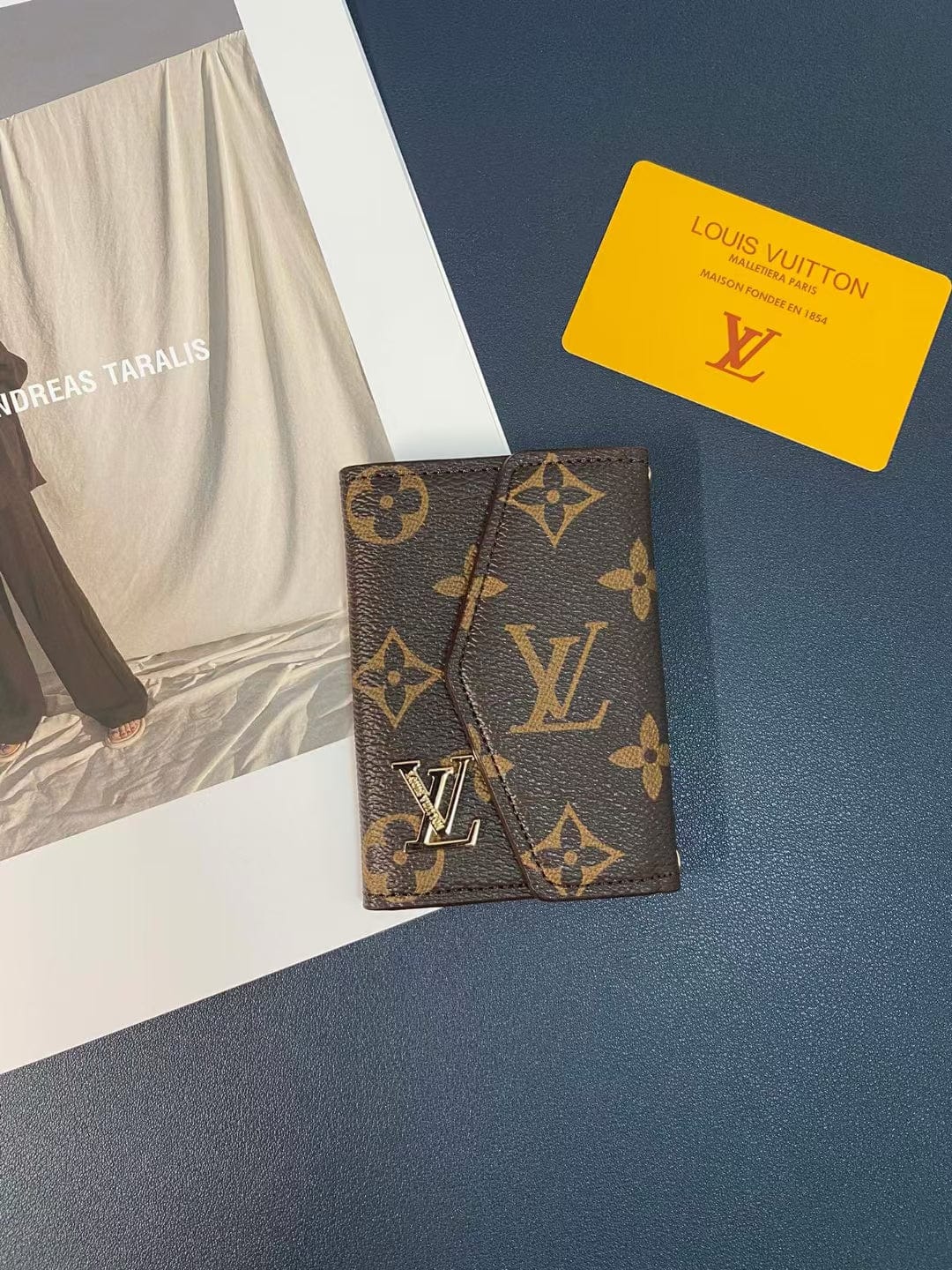 HypedEffects louis vuitton Monogram and Checkered Credit Card Holders wallet with louis vuitton Logo