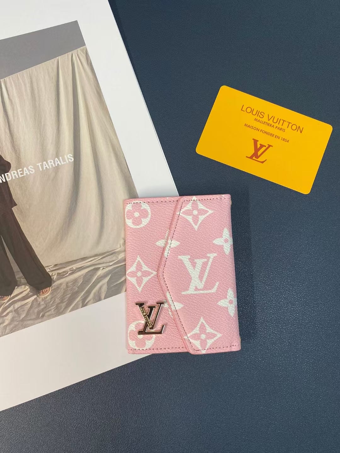 HypedEffects louis vuitton Monogram and Checkered Credit Card Holders wallet with louis vuitton Logo