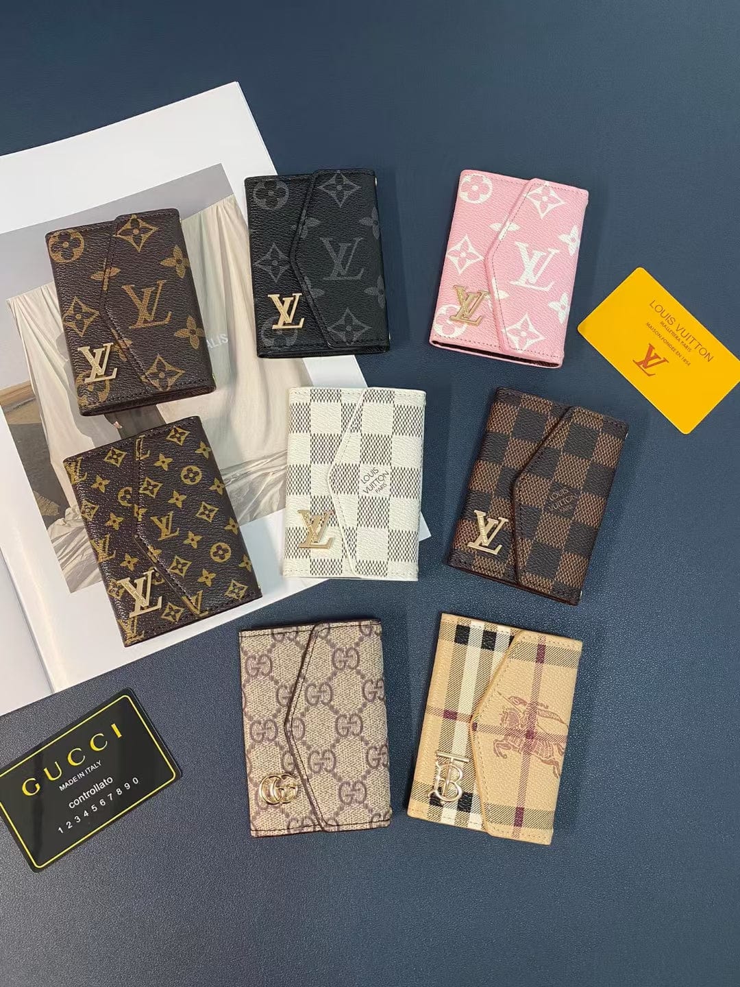 HypedEffects louis vuitton Monogram and Checkered Credit Card Holders wallet with louis vuitton Logo
