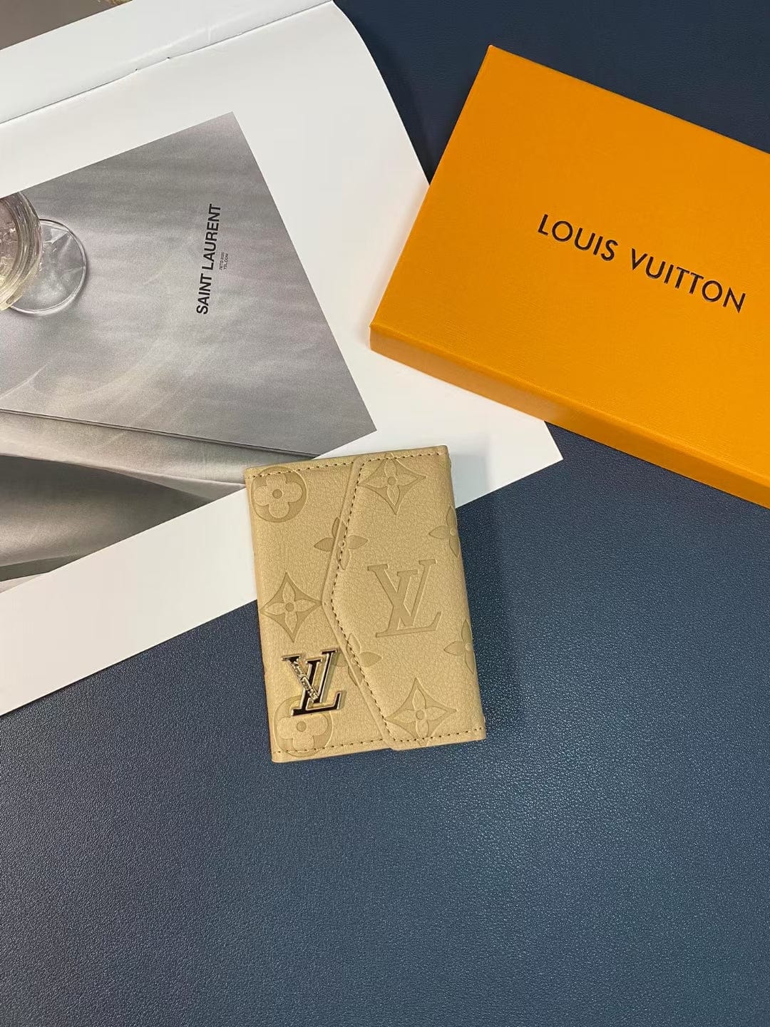 HypedEffects louis vuitton Monogram Embossed Credit Card Holders Wallet with louis vuitton Logo