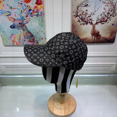 HypedEffects Louis Vuitton Monogram Patterned Black Cap - Classic Louis Vuitton Style Cap