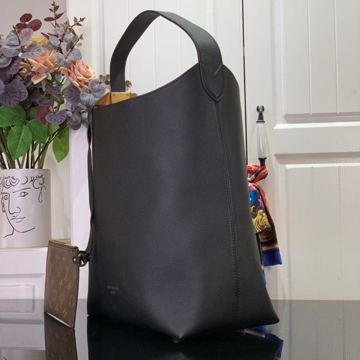 HypedEffects Louis Vuitton Monogram Tote Bag in Black