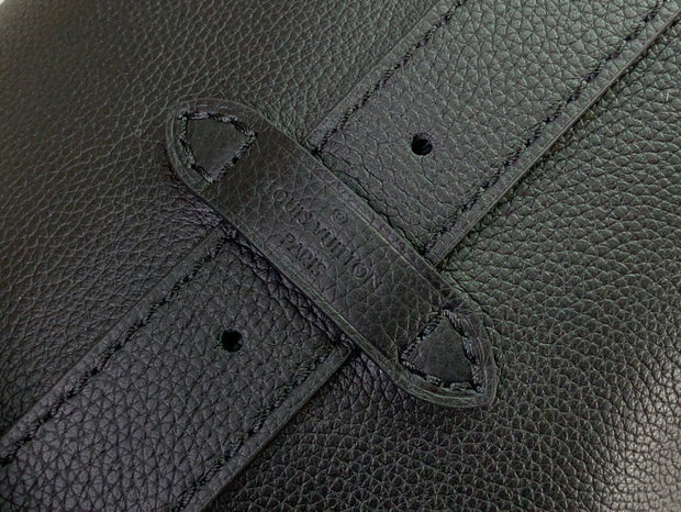 HypedEffects Louis Vuitton Monogram Tote Bag in Black