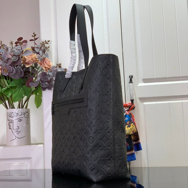 HypedEffects Louis Vuitton Monogram Tote Bag in Black Leather