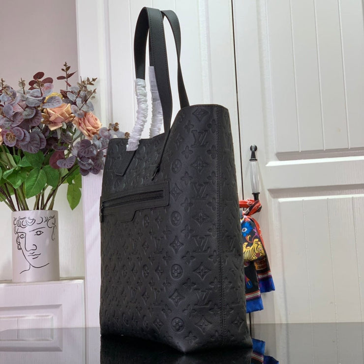 HypedEffects Louis Vuitton Monogram Tote Bag in Black Leather