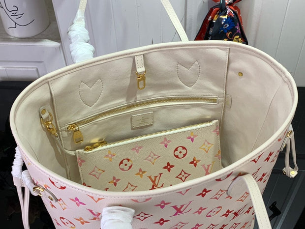 HypedEffects Louis Vuitton Neverfull MM Tote in Monogram Canvas with Pochette