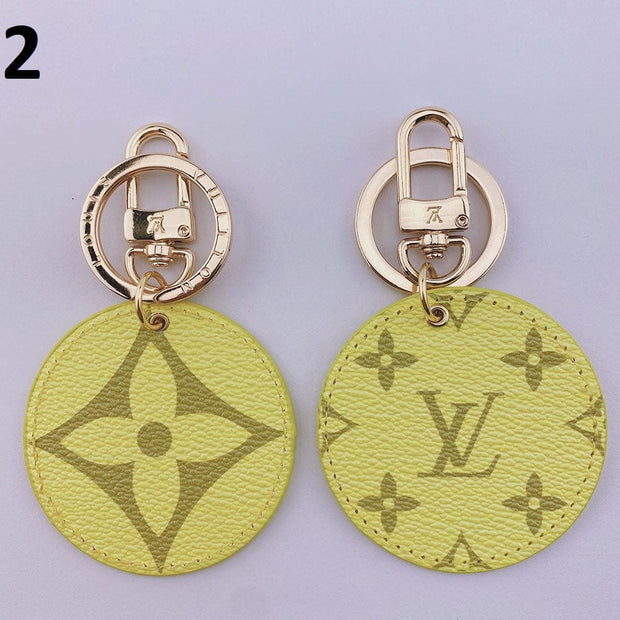 HypedEffects Louis Vuitton Rounded Leather Keychain | Bag Keychain