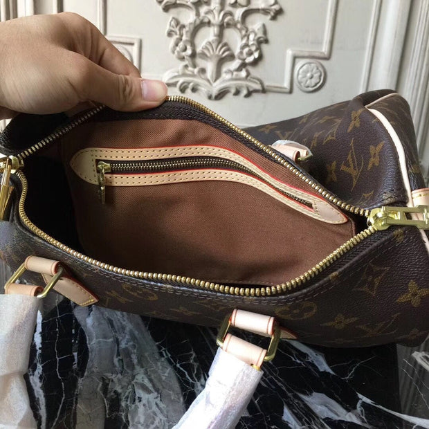 HypedEffects Louis Vuitton Speedy Handbag in Monogram Canvas - Available in Multiple Sizes