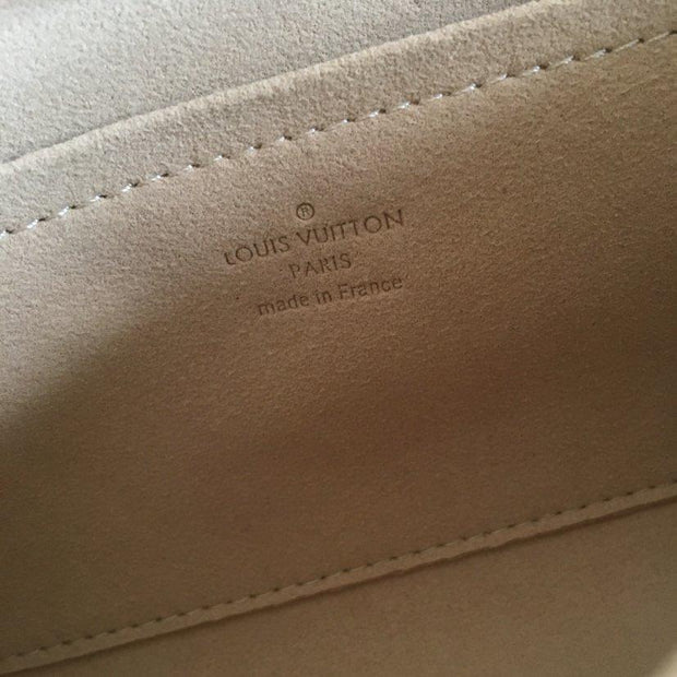 HypedEffects Louis Vuitton Wallet classic Monogram