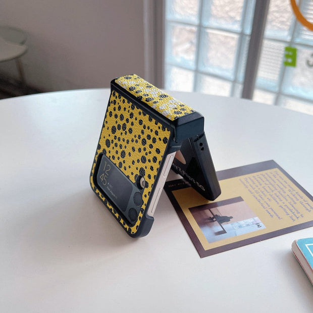 HypedEffects Louis Vuitton Z Flip/Z Fold Phone Case with Bubble Pattern and Strap Holder | Artistic Style