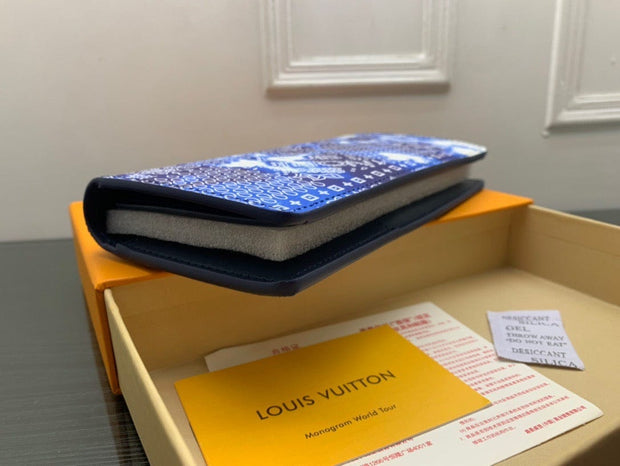 HypedEffects MultiPocket Louis Vuitton Leather Wallet