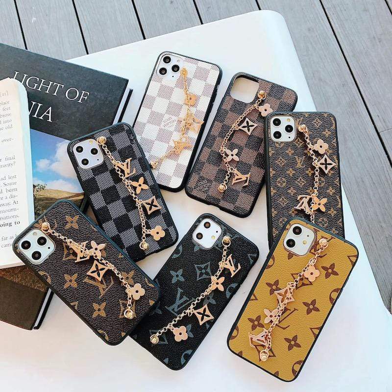 HypedEffects New Luxurious louis vuitton Leather Cases For iPhone 17