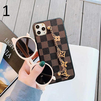 HypedEffects New Luxurious louis vuitton Leather Cases For iPhone 17