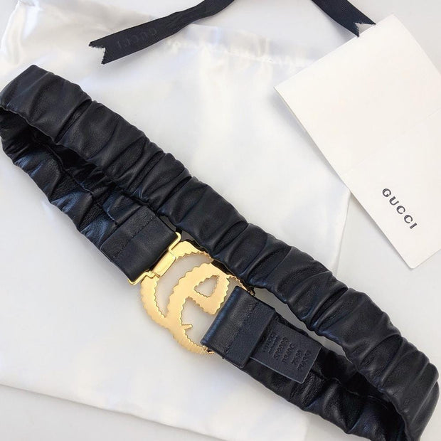 HypedEffects Premium Leather Black Gucci Belt - Golden Buckle