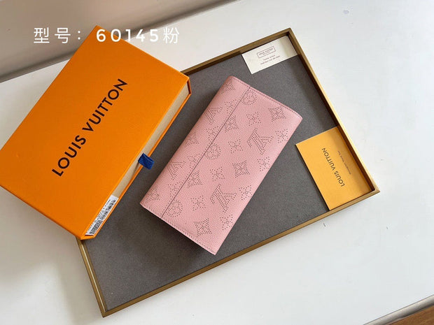 HypedEffects Rose Ballerine Louis Vuitton Wallet